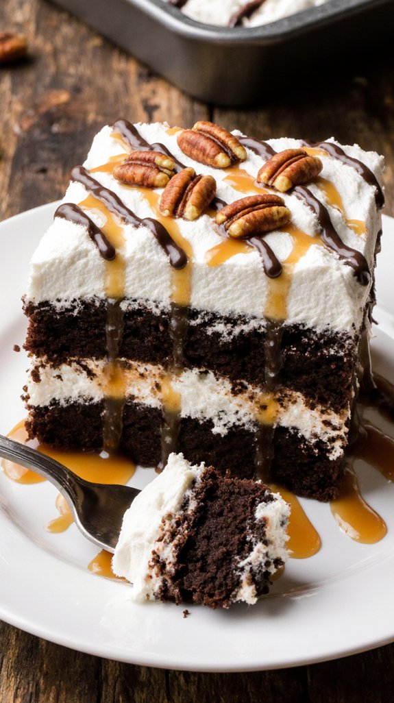 turtle chocolate poke cake